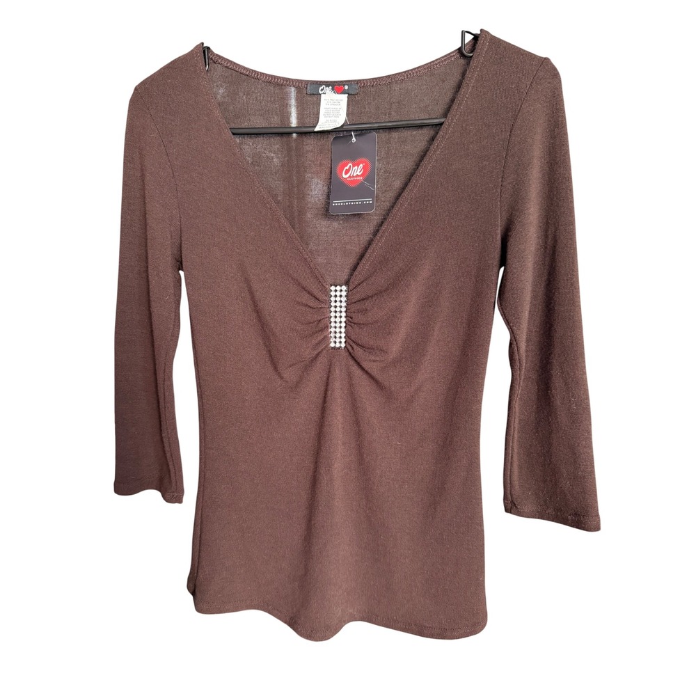 One Clothing Brown Long Sleeve Scoop Neck Top Size M NWT